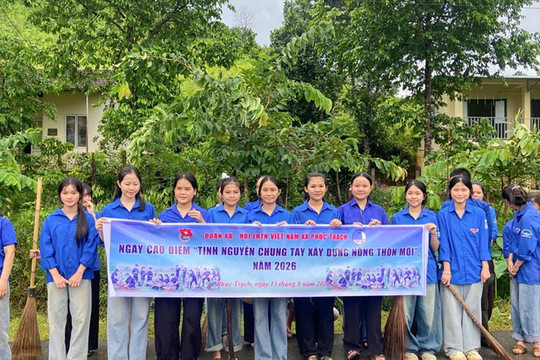 Tuổi trẻ Hà Tĩnh đồng loạt ra quân Ngày cao điểm chung tay xây dựng nông thôn mới
