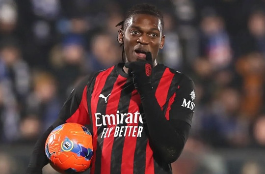 AC Milan giảm giá bán Rafael Leao mở đường cho thương vụ gia nhập Galatasaray mùa hè này