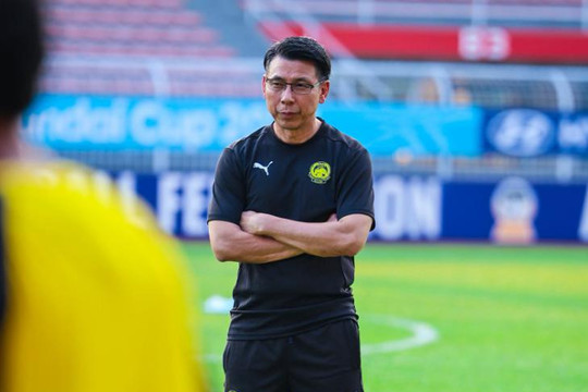 HLV Tan Cheng Hoe cảnh báo học trò về Quang Hải trước lượt đi bán kết ASEAN Cup 2026