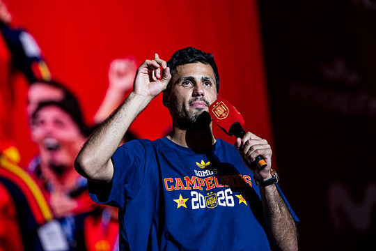 Barca ra giá 70 triệu euro cho Rodri, Gakpo muốn chia tay Liverpool để sang Tottenham
