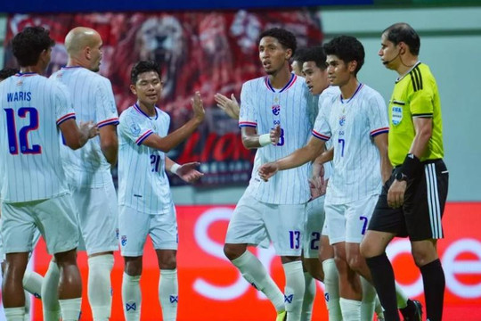 HLV Anthony Hudson biến Thái Lan thành bản ngã thực dụng đầy bản lĩnh tại bán kết ASEAN Cup 2026