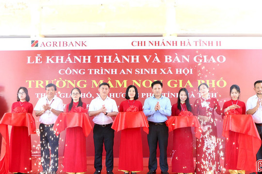 Agribank Chi nhánh Hà Tĩnh II bàn giao công trình trường mầm non 4,5 tỷ đồng
