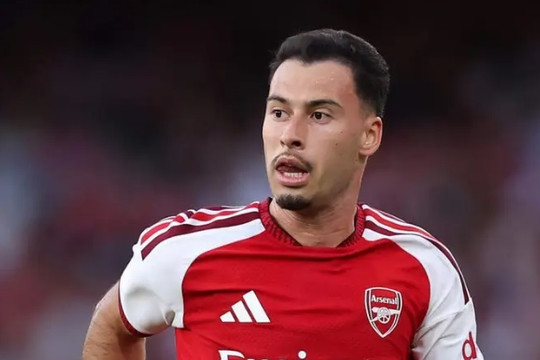 Bài toán thanh lý nan giải của Arsenal: Bán Gabriel Martinelli hay hy sinh sao trẻ Hale End?