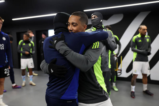 Jamie Vardy tin Youri Tielemans sẽ vươn tầm đẳng cấp mới trong màu áo Manchester United