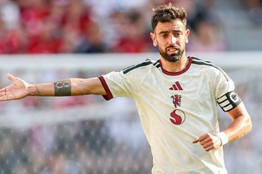 Rút kinh nghiệm quá khứ, Manchester United từ chối 50 triệu euro để giữ chân Bruno Fernandes