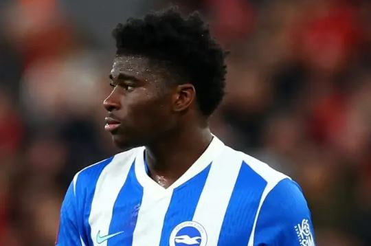 Manchester United tiến sát Carlos Baleba 65 triệu bảng: Tái thiết tuyến giữa dưới thời Carrick