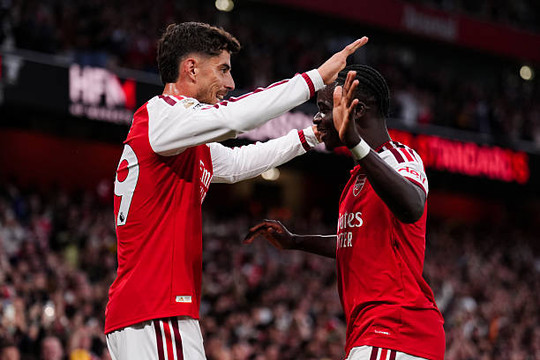 Arsenal thắng áp đảo tân binh Coventry City 3-0 ở trận mở màn Ngoại hạng Anh tại Emirates