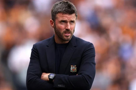 Michael Carrick: MU cần giải bài toán hệ thống sau thất bại 0-2 trước Hull City ở trận mở màn