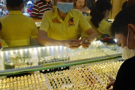 Giá vàng hôm nay 24/8/2026: SJC, BTMC, Phú Quý, DOJI và vàng thế giới