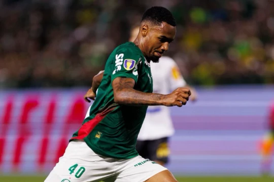 Man City đạt thỏa thuận 40 triệu euro chiêu mộ Allan Elias từ Palmeiras để thay Savinho