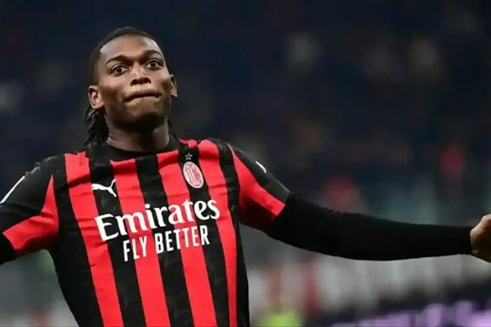 Rafael Leao từ chối mức lương khủng từ Saudi Arabia để quyết chiến giành suất tại AC Milan
