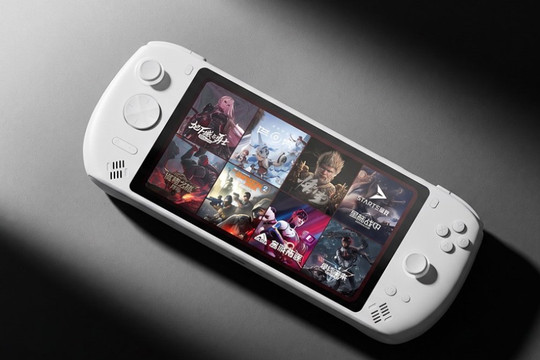 Lenovo Legion C700: Máy chơi game đám mây Android 120Hz có gì đáng chú ý ở giá 8,54 triệu đồng?