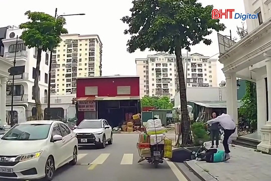 Bắt khẩn cấp nam bảo vệ liên tục đá vào đầu tài xế xe ôm công nghệ