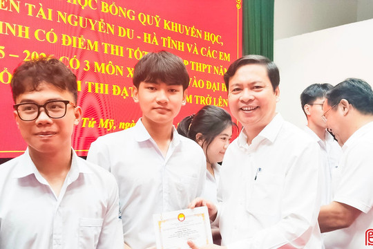 Ra mắt Quỹ Khuyến học xã Tứ Mỹ