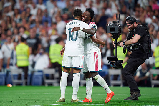 Mbappe lập hat-trick ấn tượng giúp Real Madrid đè bẹp Real Sociedad với tỷ số thuyết phục 4-1