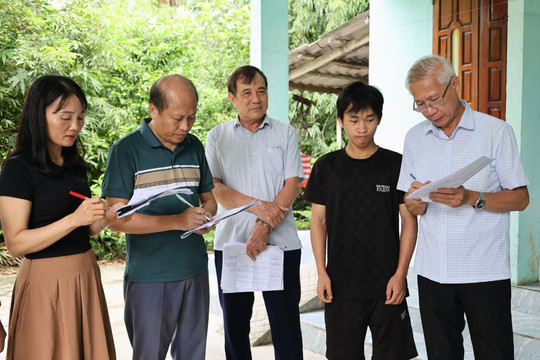 Nâng bước những ước mơ đến giảng đường