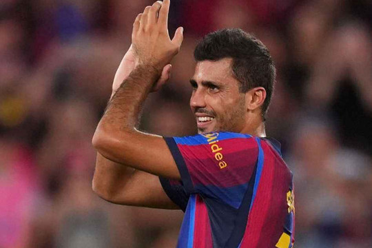 Hansi Flick ca ngợi tân binh Rodri là mảnh ghép hoàn hảo khi Barcelona hạ gục Athletic Club