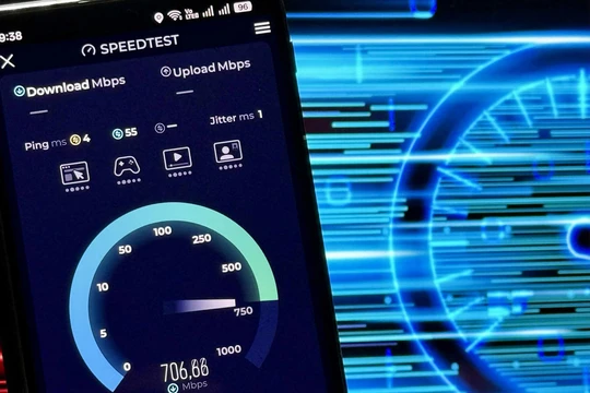 Tốc độ Internet di động và cố định của Việt Nam lần đầu tiên đồng thời vào top 10 thế giới