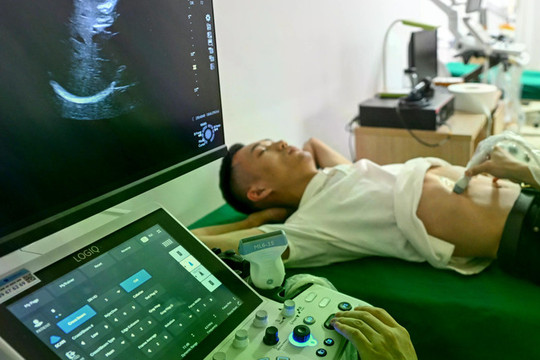 Đề xuất BHYT chi trả khám sàng lọc 8 bệnh ung thư