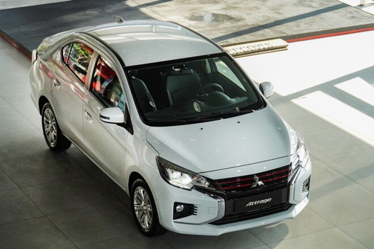 Đánh giá xe sedan Mitsubishi Attrage MT và CVT: Giá lăn bánh cùng ưu đãi tháng 9/2026