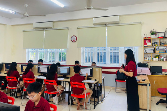 Từ sân chơi Tin học trẻ đến năng lực số cho học sinh