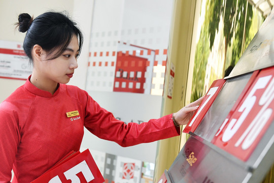 Lãi suất ngân hàng ngày 10/9/2026: Mức cao nhất 10%/năm với số tiền gửi từ 2.000 tỷ đồng