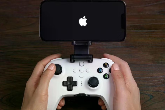 Lộ diện dự án bộ đôi tay cầm chơi game mang thương hiệu Beats được Apple phát triển cho iPhone