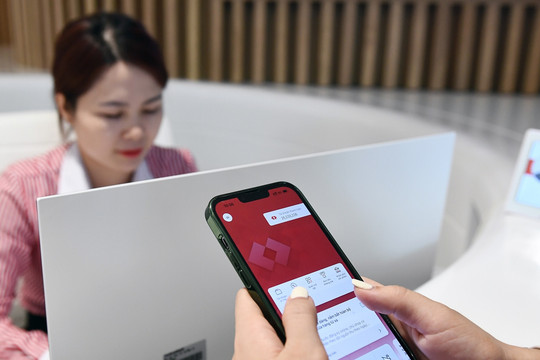 Lãi suất ngân hàng ngày 28/9/2026: Techcombank áp dụng mức lãi suất huy động lên 8,4%/năm