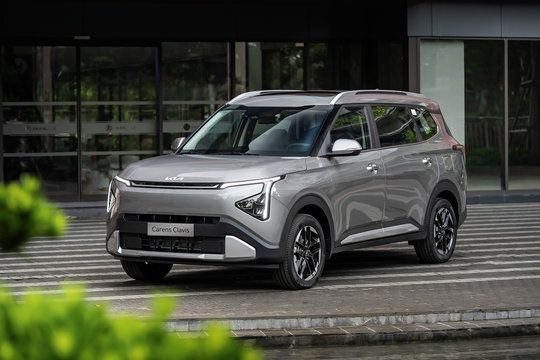 Kia Carens Clavis ra mắt tại Việt Nam: Thiết kế Star-map, gói ADAS, giá từ 639 triệu đồng