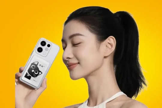 Đánh giá máy đọc sách HONOR Life S3: Thiết kế gắn lưng điện thoại độc đáo và siêu nhẹ 61g