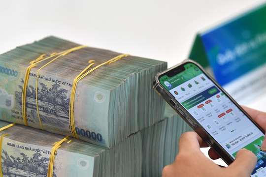 Lãi suất ngân hàng hôm nay 2/10/2026: Techcombank và VPBank cộng thêm tới 1,8% mỗi năm