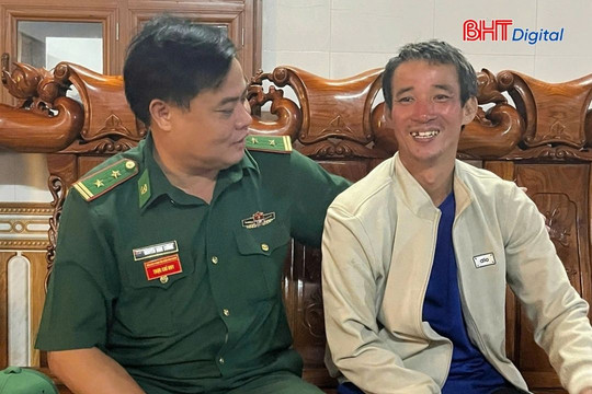 Quảng Trị: Ngư dân thoát chết sau 8 giờ trôi dạt trên biển