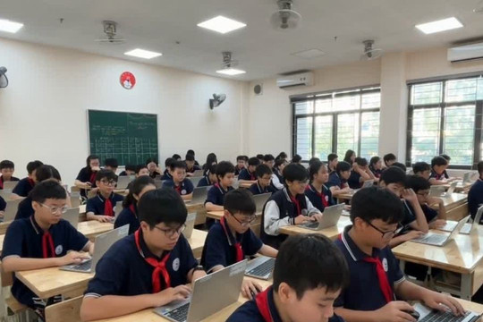 Trường công đầu tiên cho 100% học sinh dùng laptop trong lớp