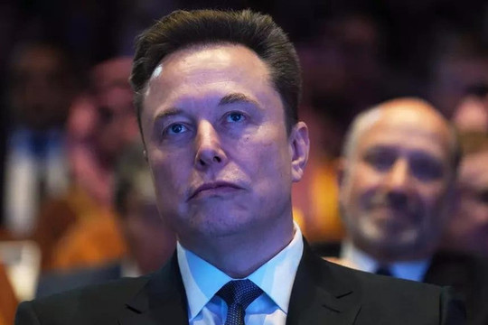 Elon Musk: Đã đến lúc Ukraine có lãnh đạo mới