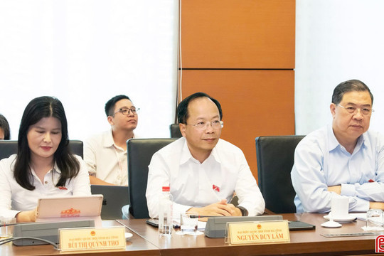 Phát triển công nghiệp văn hóa gắn với khai thác hiệu quả các nguồn lực