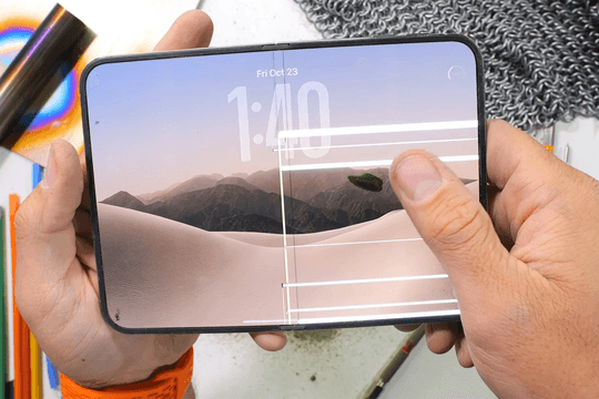 iPhone Duo gặp sự cố nứt màn hình gập: Đánh giá độ bền cùng biểu phí sửa tới 26 triệu đồng
