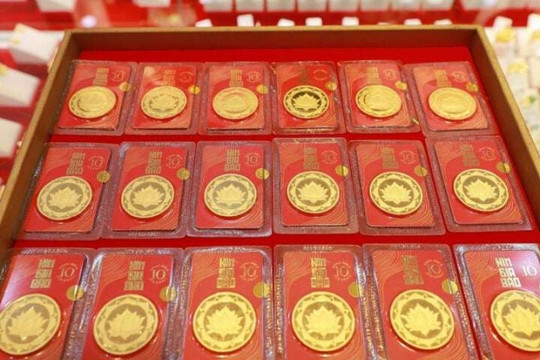 Giá vàng hôm nay 30/10/2026: SJC về 138,4 - 141,4 triệu đồng/lượng, giảm 1,3 triệu