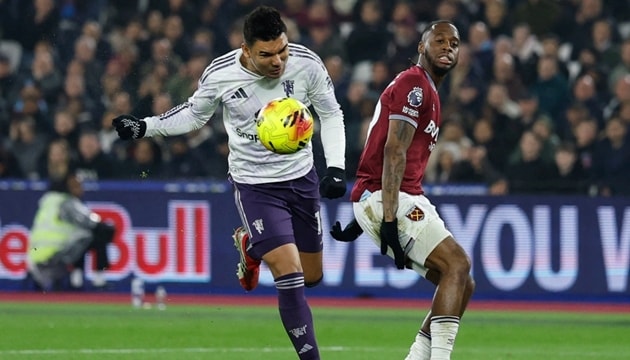 Benjamin Sesko cứu rỗi Man Utd tại London: Khi sự áp đảo chỉ là ảo ảnh