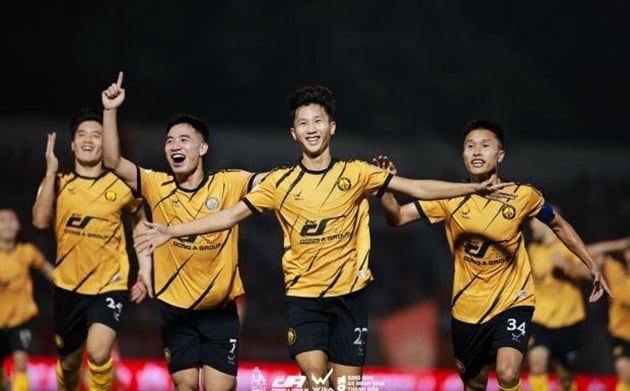 Thanh Hóa miệt mài rèn quân dù đối mặt khó khăn tài chính và nỗi lo thưởng Tết