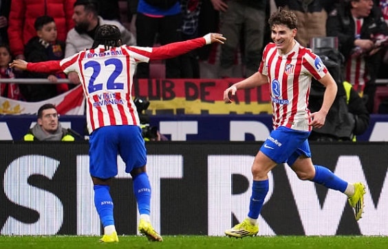 Atletico Madrid hủy diệt Barcelona 4-0: Song tấu Alvarez - Lookman rực sáng tại Copa del Rey