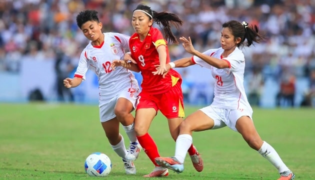 Huỳnh Như nhắm vé World Cup 2026 và bài toán hàng công của HLV Kim Sang-sik