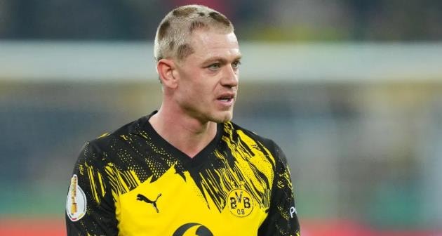 Manchester United sẵn sàng chi 35 triệu bảng chiêu mộ 'máy kiến tạo' Julian Ryerson từ Dortmund
