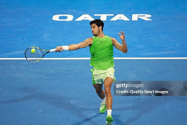Alcaraz ngược dòng đánh bại Khachanov tại tứ kết Qatar Open 2026