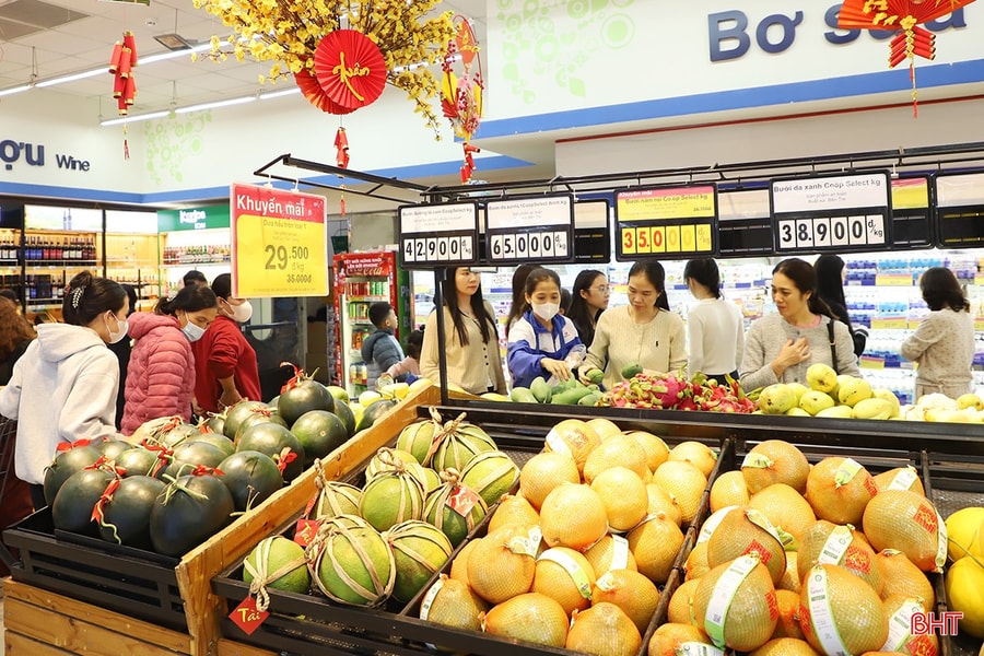 Nhìn lại thị trường Tết: Nguồn hàng dồi dào, sức mua tăng mạnh dịp cao điểm