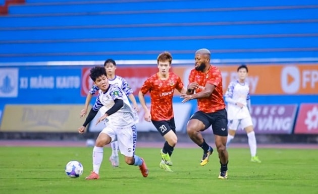 Ninh Bình thắng đậm 3-0 ngày khai xuân: Tân binh rực sáng và tín hiệu đua vô địch