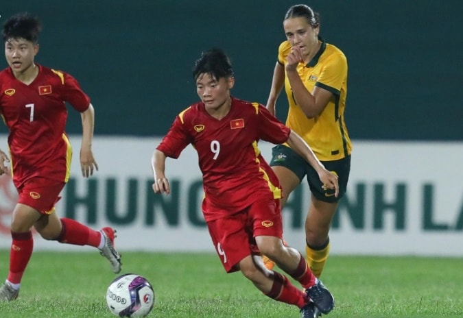 AFC vinh danh Ngọc Minh Chuyên là người kế vị Huỳnh Như tại Asian Cup 2026