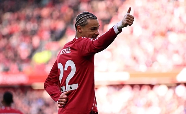 Hugo Ekitike tỏa sáng rực rỡ giúp Liverpool giải bài toán khởi đầu chậm trước West Ham