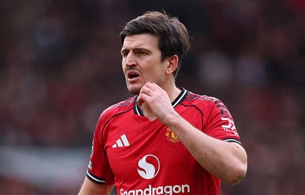 Harry Maguire rực sáng giúp Man Utd ngược dòng chiếm vị trí thứ 3 Ngoại hạng Anh