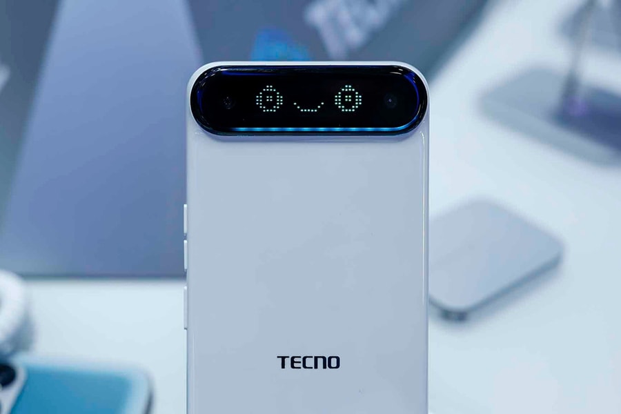 Tecno Slim 2 gây ấn tượng tại MWC 2026: Thân máy 5.49mm đi kèm pin dung lượng 6150 mAh