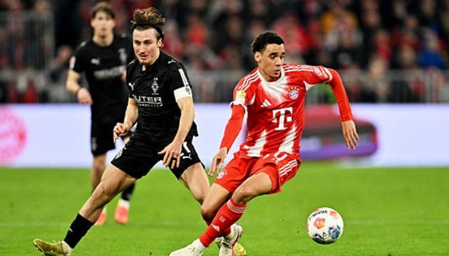 Bayern Munich đè bẹp Gladbach 4-1: Jamal Musiala tái xuất rực rỡ